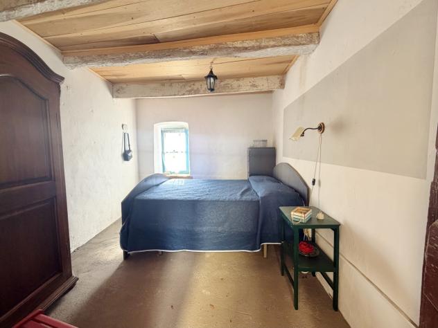 Porzione di casa in vendita a Diano San Pietro