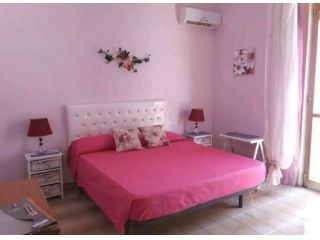 POSTI LETTO PER OPERAI   -  APPARTAMENTO X 5 POSTI LETTO   AVOLA SR APPARTAMENTO