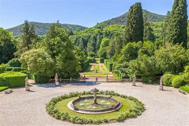 APPARTAMENTO IN VILLA