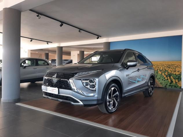 Mitsubishi Eclipse Cross Eclipse Cross 2.4 MIVEC 4WD PHEV Instyle SDA - Foto 3