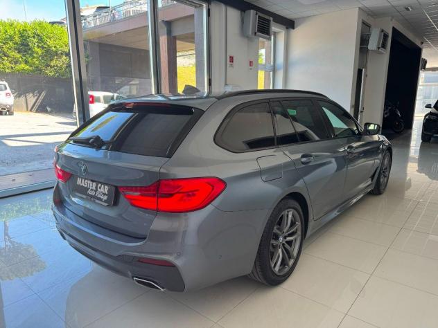 BMW - 518d Touring Msport - Foto 4
