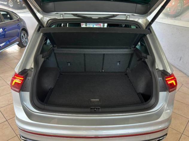 VOLKSWAGEN Tiguan 2.0 TDI 150 CV SCR DSG R-Line rif. 23979242 - Foto 6