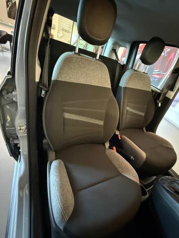 Fiat Panda 1.0 Hybrid City Life - Foto 6