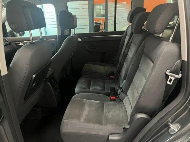 Volkswagen Touran 2.0 TDI Highline DSG - Foto 9