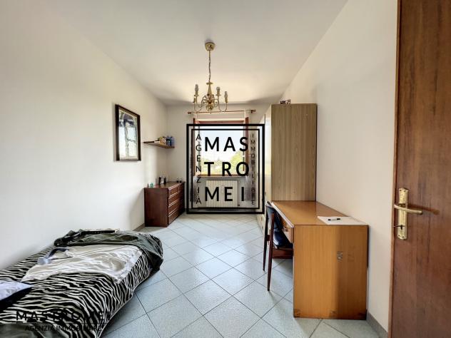 VILLA di 11 vani e di 300 mq (ALTOPASCIO) rif. 3442 - Foto 17