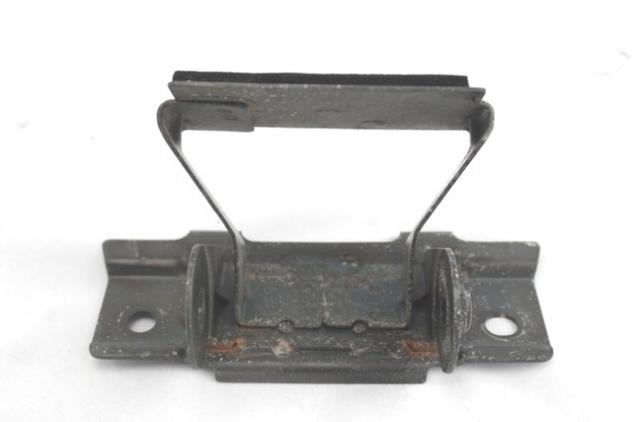 SUZUKI SV 650 4455019F10 SUPPORTO SERBATOIO 99 - 02 FUEL TANK BRACKET