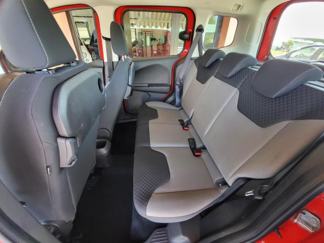 Ford Tourneo Courier 1.5 TDCI 75 CV Sport - Foto 9