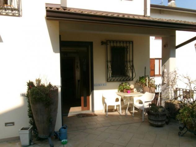Immobile in asta di 199 m² con più di 5 locali e box auto in vendita a Quattro Castella - Foto 11