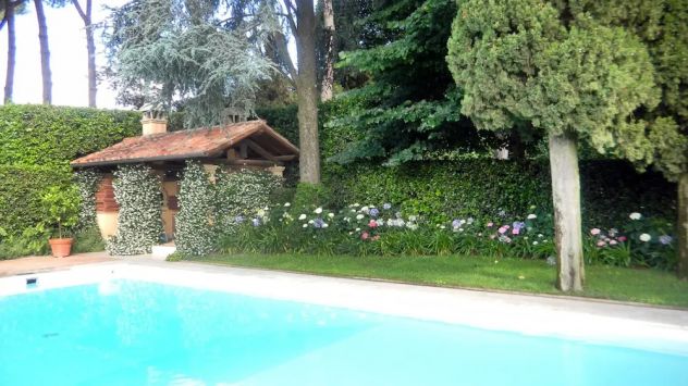 Complesso Immobiliare di Prestigio con Due Ville e Parco - Foto 6