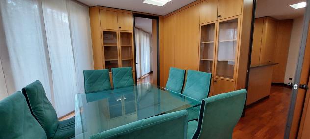 MONZA Centro - ufficio ristrutturato ed arredato in locazione - Foto 11