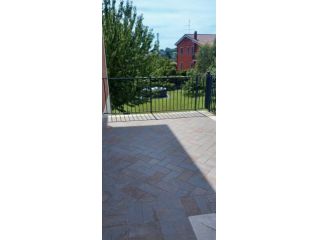 CAVE TRILOCALE ARREDATO CON BALCONE