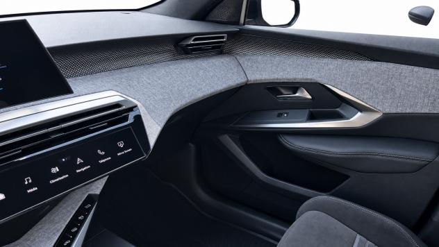 Peugeot 3008 Hybrid 136 e-DCS6 GT - Foto 10