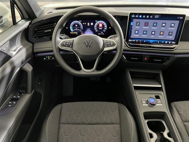 Volkswagen Tiguan Tiguan 1.5 etsi Edition Plus 130cv dsg - Foto 8