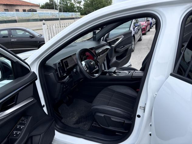 Renault Austral 1.2 E-TECH HEV 200 TECHNO AT - Foto 9