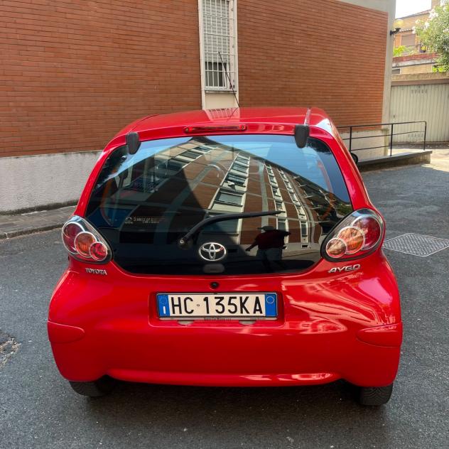 Toyota Aygo 1.0 12V VVT-i 5 porte - Foto 8