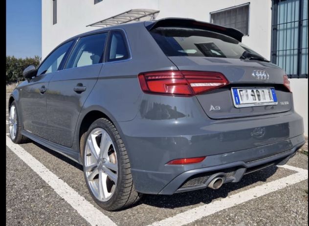 Vendesi AUDI A3 Admired Sportsback
