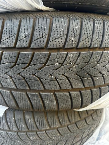 Pneumatici Gomme 4 Stagioni Invernali 225/50/r17