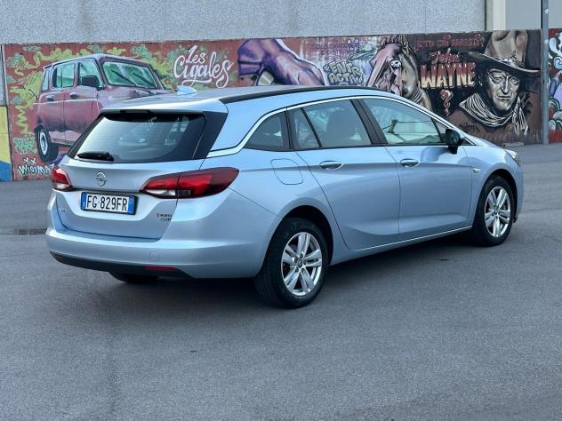 Opel Astra 1.5 Turbo Diesel 130 CV AT8 Edition - Foto 2