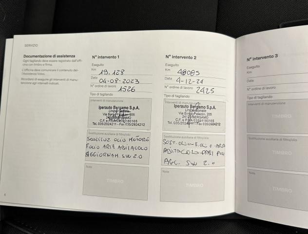 Volvo XC40 T2 automatico Momentum Pro - Foto 10