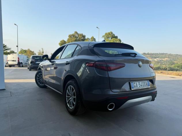 Alfa Romeo Stelvio 2.2 Turbodiesel 190 CV AT8 RWD Business - Foto 4