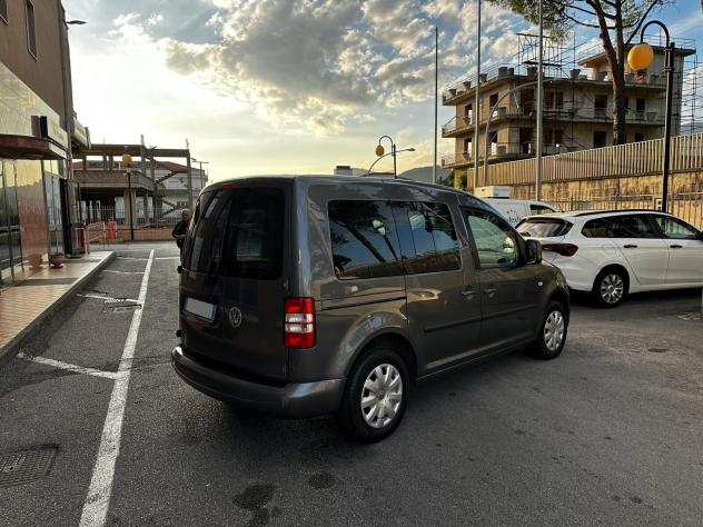 Volkswagen Caddy 1.6 TDI 102 CV 5p. Trendline - Foto 5