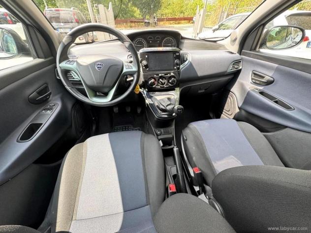 Lancia Ypsilon 1.2 69 CV 5 porte GPL Ecochic - Foto 10
