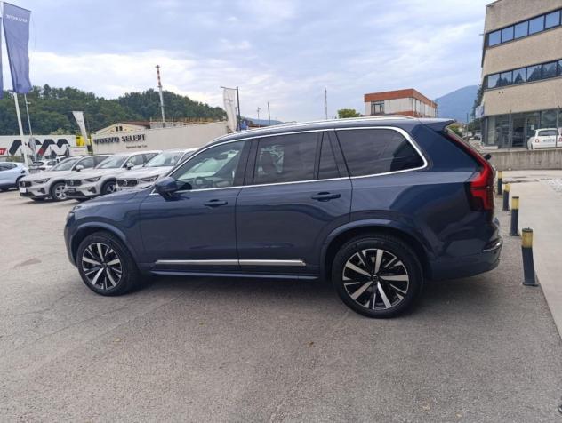 VOLVO - XC90 - B5 AWD Geartronic 7 posti Inscript. - Foto 4