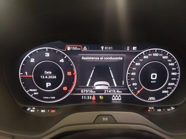 Audi Q2 Q2 35 2.0 tdi Identity Black s-tronic - Foto 9