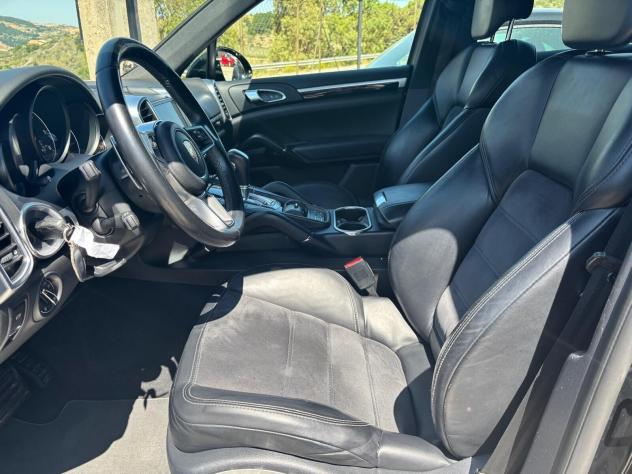 Porsche Cayenne 3.0 Diesel Platinum Edition - 2018 - Foto 8