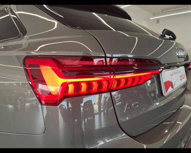 Audi A6 Avant 40 2.0 TDI quattro ultra S tronic S line edition - Foto 6