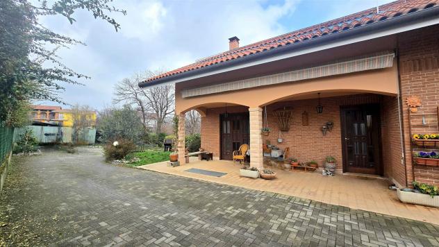 Villa in Vendita in zona BARAZZETTO/VANDORNO con giardino - Foto 2