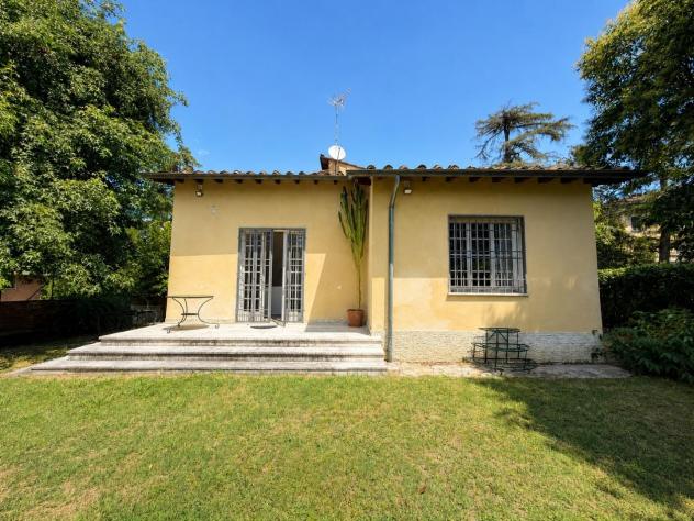 Villa in vendita a Lucca 320 mq Rif: 1428647 - Foto 4