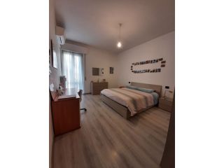 Stanza singola in Viale Golgi