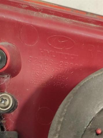 STOP POSTERIORE DESTRO INTEGRATO NEL PORTELLO HYUNDAI Santa Fe 3° Serie 92406-2B000 D4EB (0612) - Foto 4