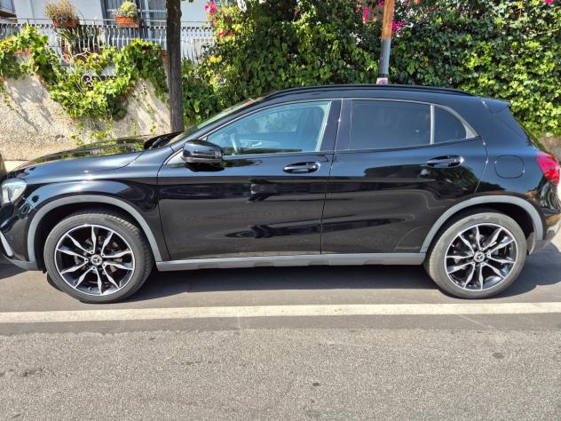 Mercedes-benz GLA 200 d Automatic 4Matic Premium 2019 - Foto 2