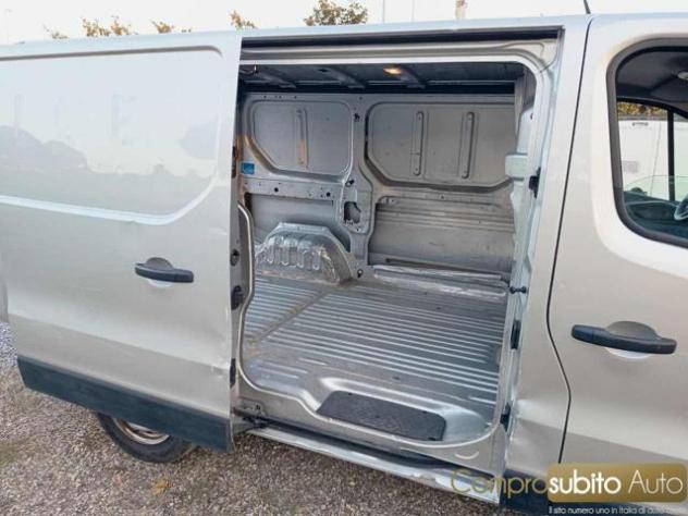 RENAULT Trafic T27 1.6 dCi 120CV + IVA 22% rif. 24189451 - Foto 10