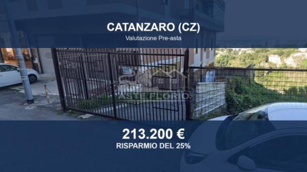 Immobile in asta di 424 m² in vendita a Catanzaro