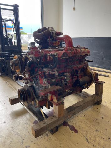 MOTORE USATO INDUSTRIALE PER ESCAVATORE PALAMECCANICA 8210.42 - Foto 3