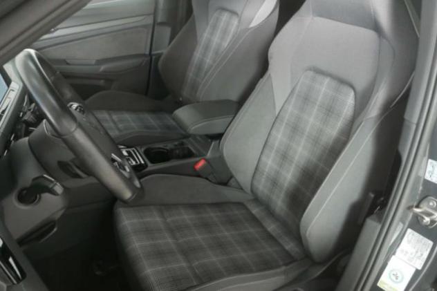 VOLKSWAGEN Golf 2.0 TDI DSG GTD rif. 24117380 - Foto 6