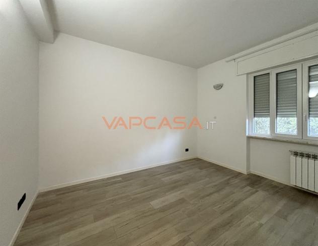 QUADRILOCALE CON DOPPI SERVIZI - Foto 12