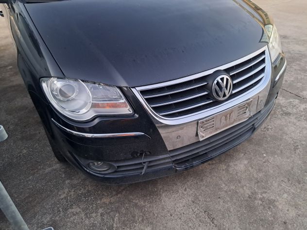 Pezzi ricambio volkswagen touran 2006 1.9 TDI BLS