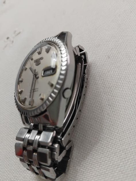 Orologio Seiko automatico usato acciaio day-date.min. sec.cinturino jubilee.. - Foto 2