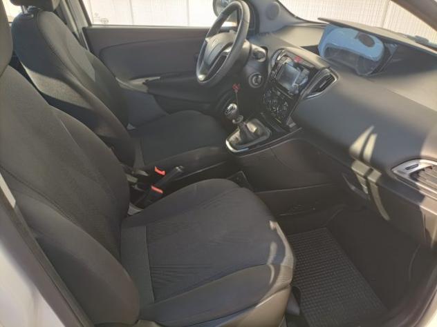 LANCIA Ypsilon 1.2 69 CV GPL Ecochic Gold rif. 23910321 - Foto 9