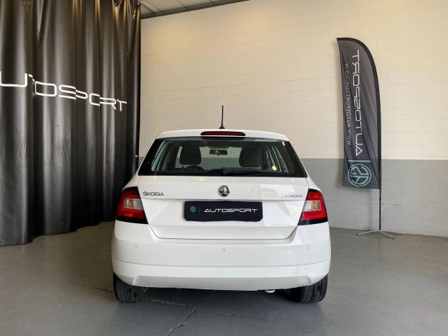 Škoda Fabia 1.4 TDI 75cv Design Edition - Foto 5