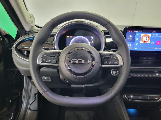 FIAT 600 1.2 Hybrid 136cv - Foto 10
