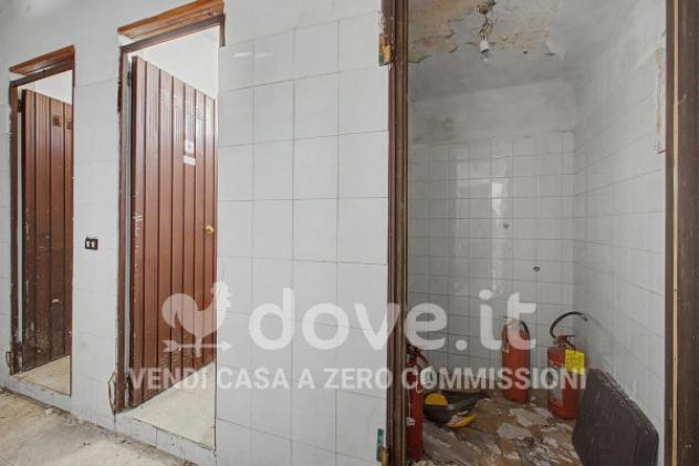 Villa di 500 m² con più di 5 locali in vendita a Besate - Foto 18