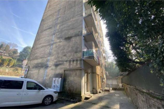 Immobile in asta di 122 m² con più di 5 locali e box auto in vendita a Gemonio - Foto 3