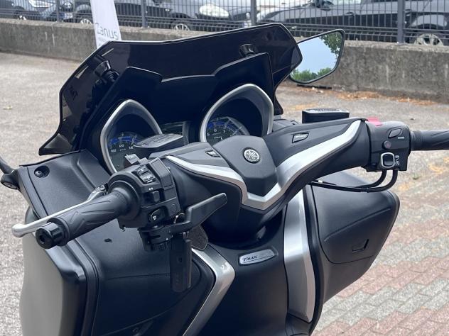 Yamaha T Max 530 allestimento SX pochi km - Foto 9