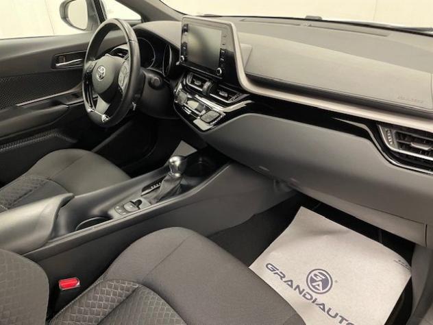 TOYOTA C-HR I - 1.8h Business e-cvt rif. 22958622 - Foto 5
