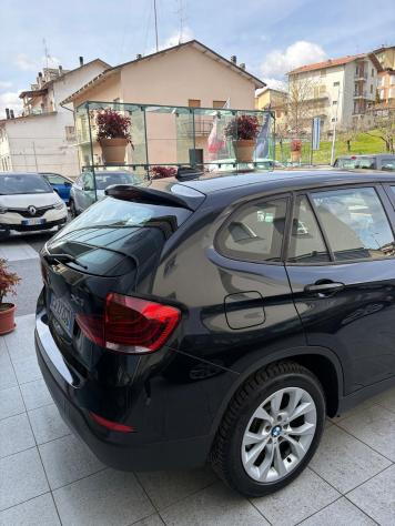 BMW X1 18d xDrive Sport - Foto 6